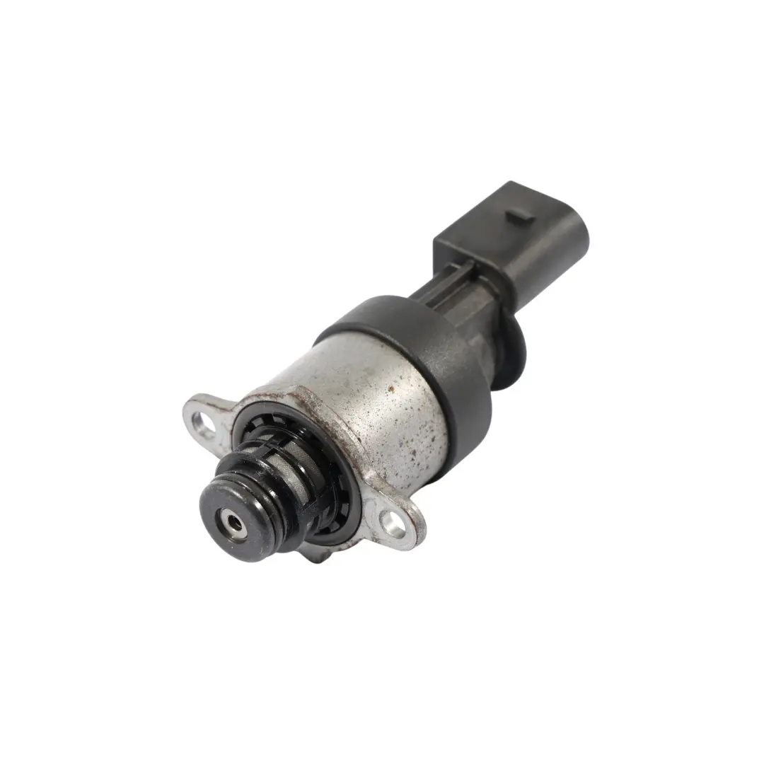 Zawór Regulacji Ciśnienia Paliwa do BMW E90 F10 F30 Diesel o numerze 7797875 BMW E90 F10 F30 Diesel Zawór Regulacji Ciśnienia Paliwa - SKU 7797875 - Numer Części 7797875