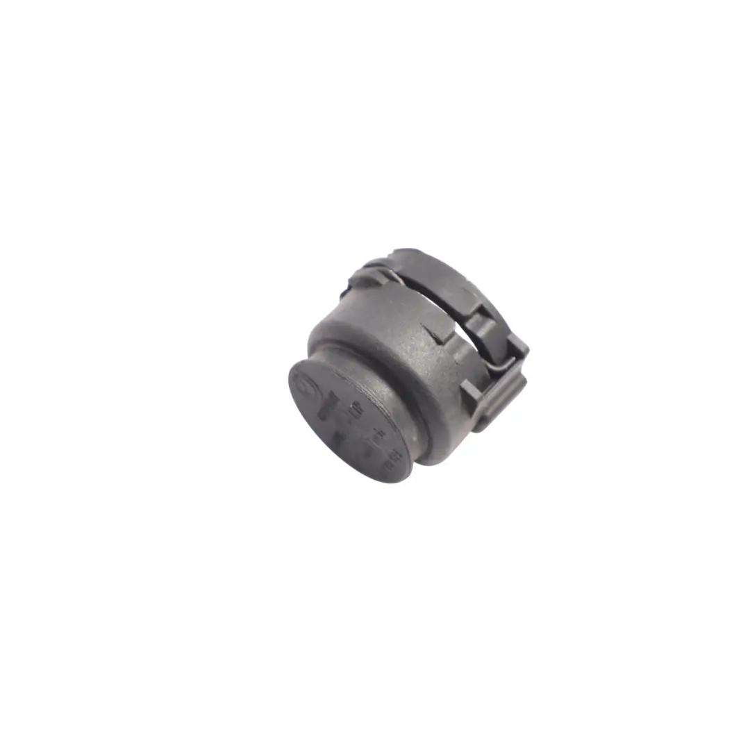 Refrigerante Brida Conector Manguera para BMW F07 F10 F20 F30 F33 G30 Motor con número de pieza 7799184 BMW F07 F10 F20 F30 F33 G30 Motor Refrigerante Brida Conector Manguera - SKU 7799184 - Número de pieza 7799184