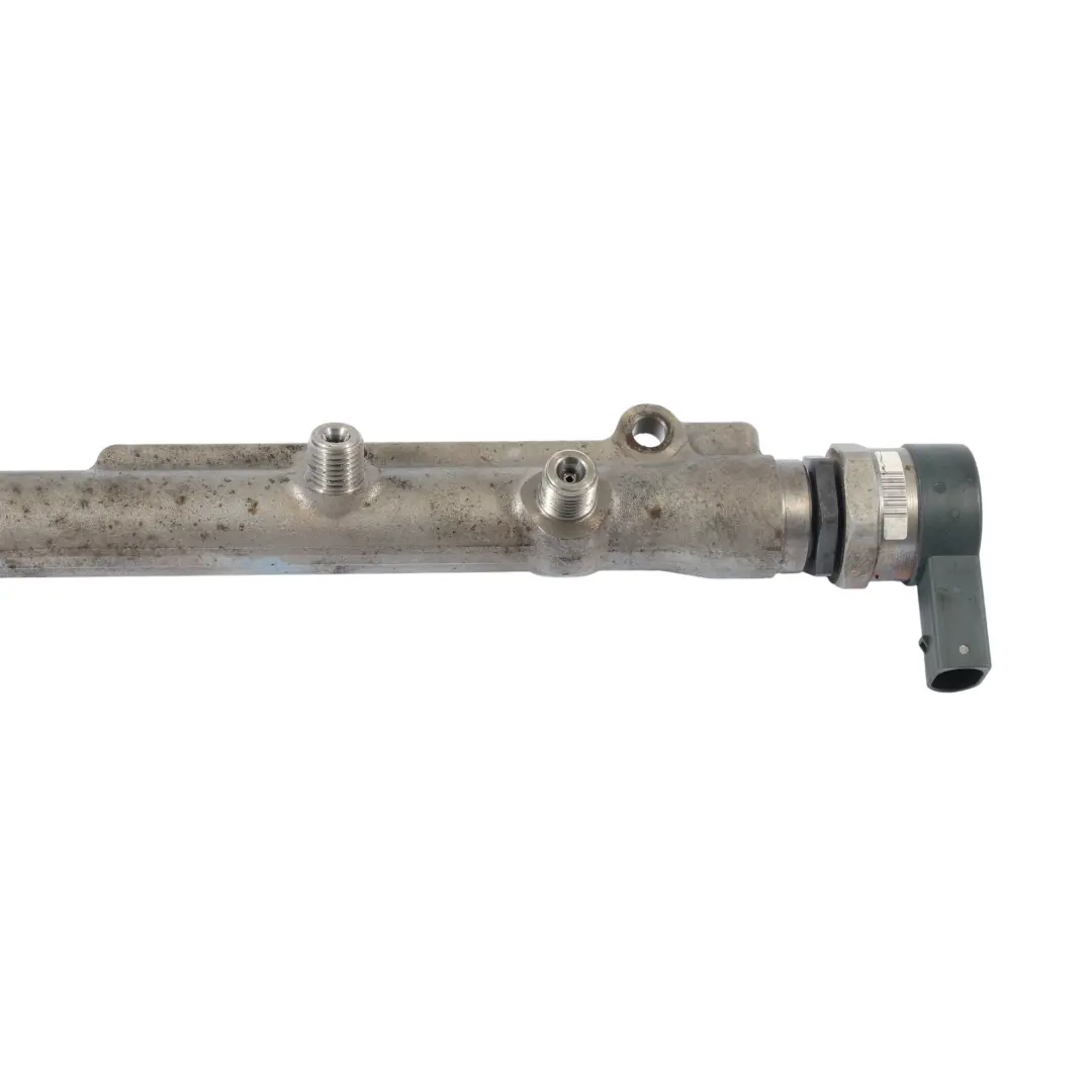  Rotaia carburante BMW E60 E61 E90 E91 E83 E70 M57N2 ad alta pressione - SKU 7805727-2 - Numero di parte 7805727