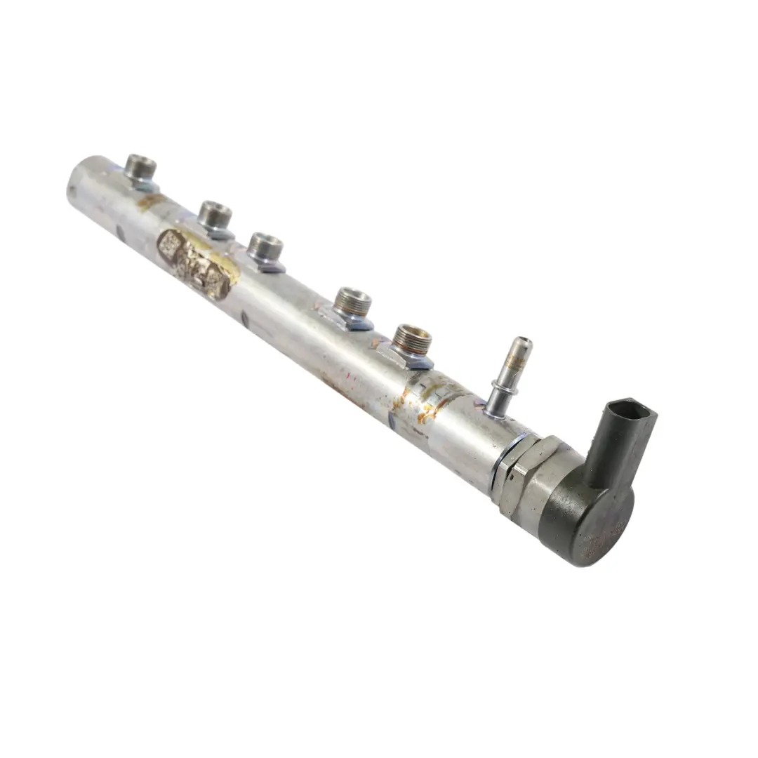 Einspritz Düse Kraftstoff Leitung N47 für BMW E81 E87 LCI E90 F20 F21 F30 mit Teilenummer 7809127 BMW E81 E87 LCI E90 F20 F21 F30 Einspritz Düse Kraftstoff Leitung N47 - SKU 7809127-5 - Teilenummer 7809127