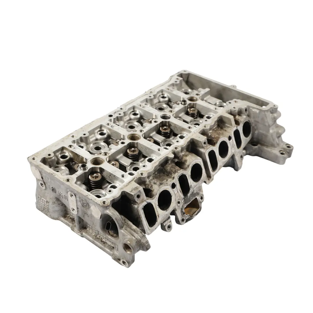 Carcasa Culata Motor Diesel N47N 7810465 para BMW E90 LCI F10 F20 F30 con número de pieza 7810463 BMW E90 LCI F10 F20 F30 Carcasa Culata Motor Diesel N47N 7810465 - SKU 7810463 - Número de pieza 7810463