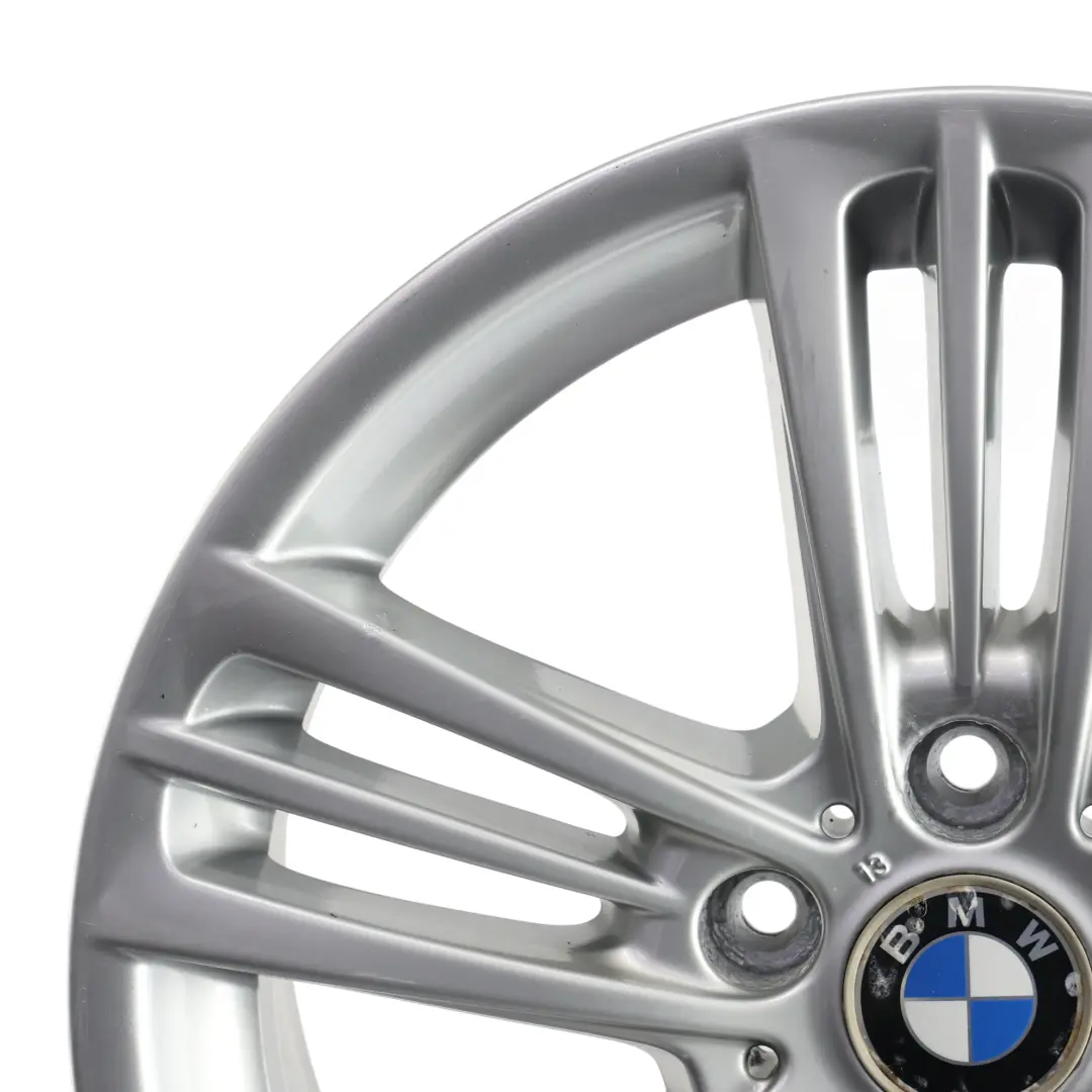 Silberne Leichtmetallfelge 18" M Sternspeiche 8J ET:43 für BMW X3 F25 X4 F26 mit Teilenummer 7844249 BMW X3 F25 X4 F26 Silberne Leichtmetallfelge 18" M Sternspeiche 8J ET:43 - SKU 7844249-1 - Teilenummer 7844249
