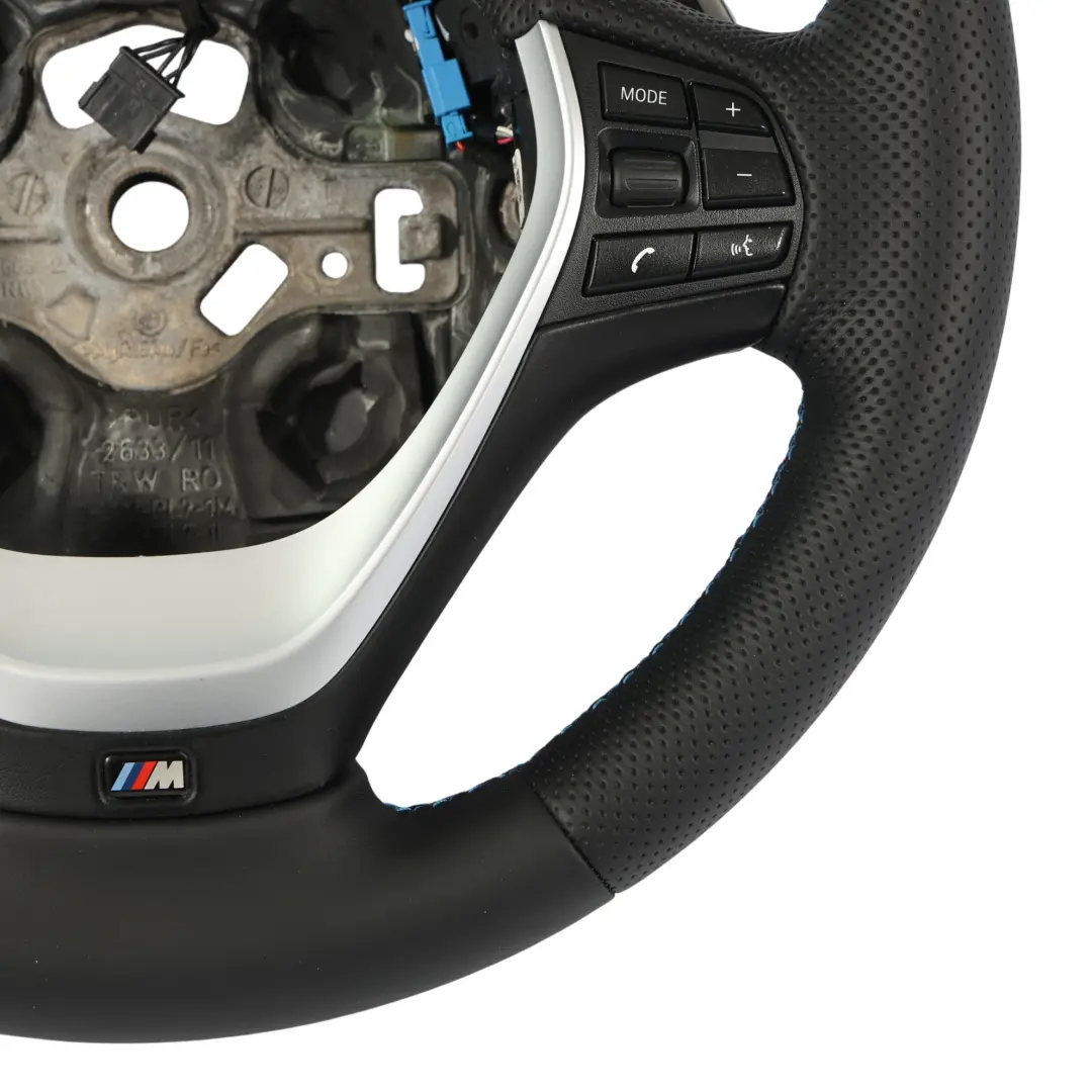 NUOVO in Pelle Nera Alcantara Cambio al Volante per Volante BMW F20 F30 F32 M Sport con numero di parte 7845878 Volante BMW F20 F30 F32 M Sport NUOVO in Pelle Nera Alcantara Cambio al Volante - SKU 7845878-2 - Numero di parte 7845878