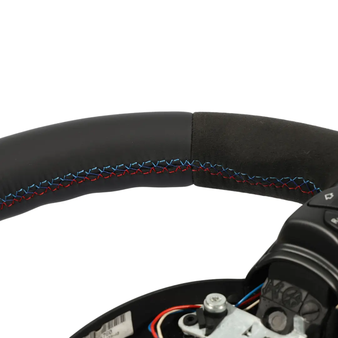 Kierownica M Sport NOWA Czarna Skóra Alcantara do BMW Z4 E85 o numerze 7906780 BMW Z4 E85 Kierownica M Sport NOWA Czarna Skóra Alcantara - SKU 7906780-1 - Numer Części 7906780