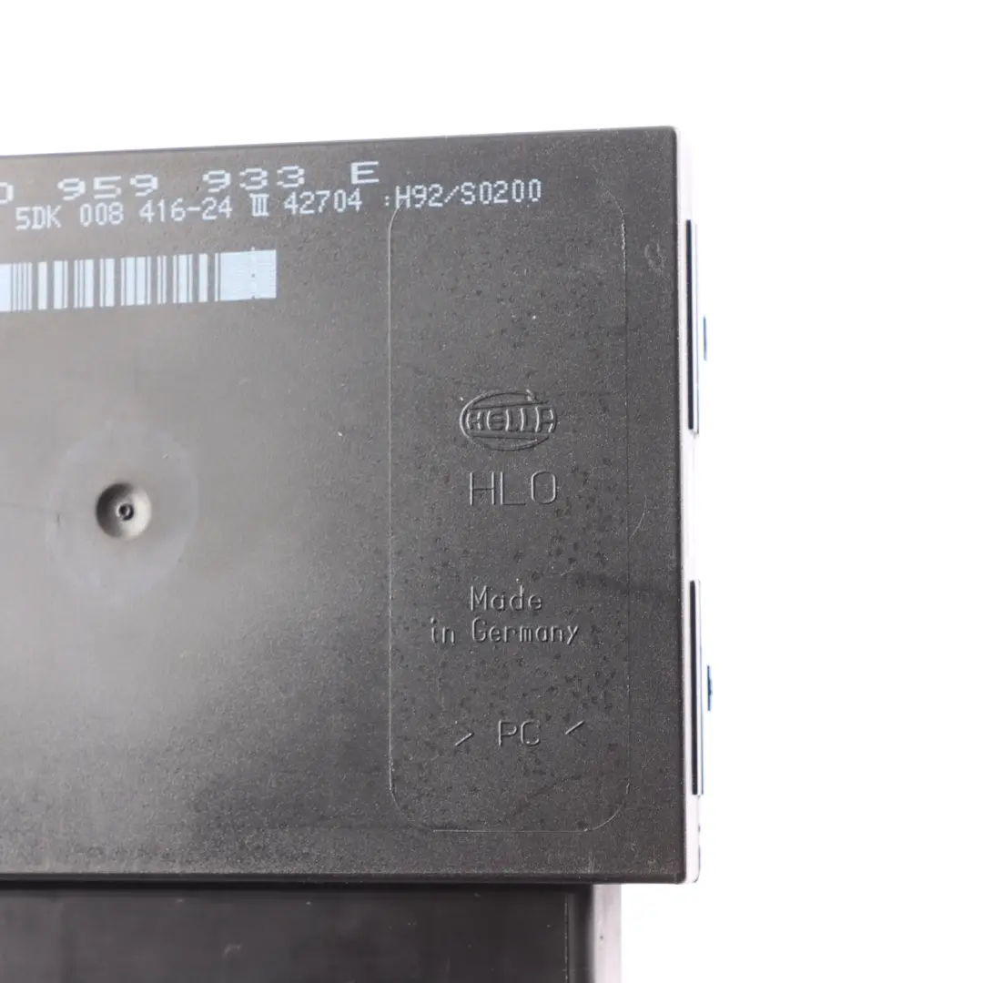 7L Body Comfort Module Control Unit ECU to Volkswagen Touareg with Part number 7L0959933E Volkswagen Touareg 7L Body Comfort Module Control Unit ECU - SKU 7L0959933E - Part number 7L0959933E