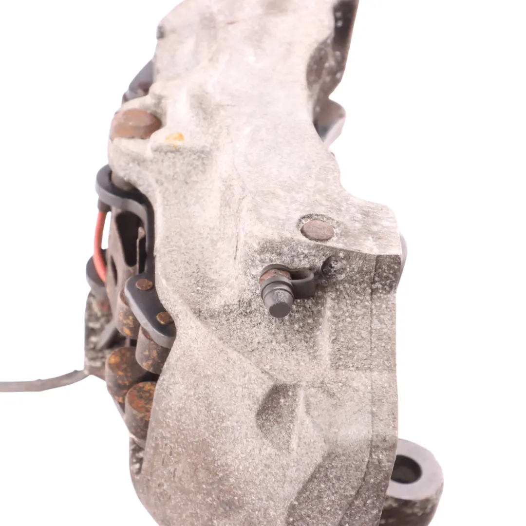 7L Front Wheel Brake Caliper Housing Right O/S to VW Volkswagen Touareg with Part number 7L6615124H VW Volkswagen Touareg 7L Front Wheel Brake Caliper Housing Right O/S - SKU 7L6615124H - Part number 7L6615124H