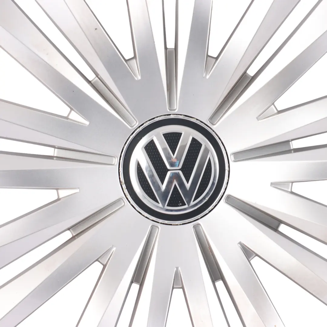 7N Centre Wheel Trim Hub Cap Cover Silver to VW Volkswagen Sharan with Part number 7N0601147A VW Volkswagen Sharan 7N Centre Wheel Trim Hub Cap Cover Silver - SKU 7N0601147A - Part number 7N0601147A