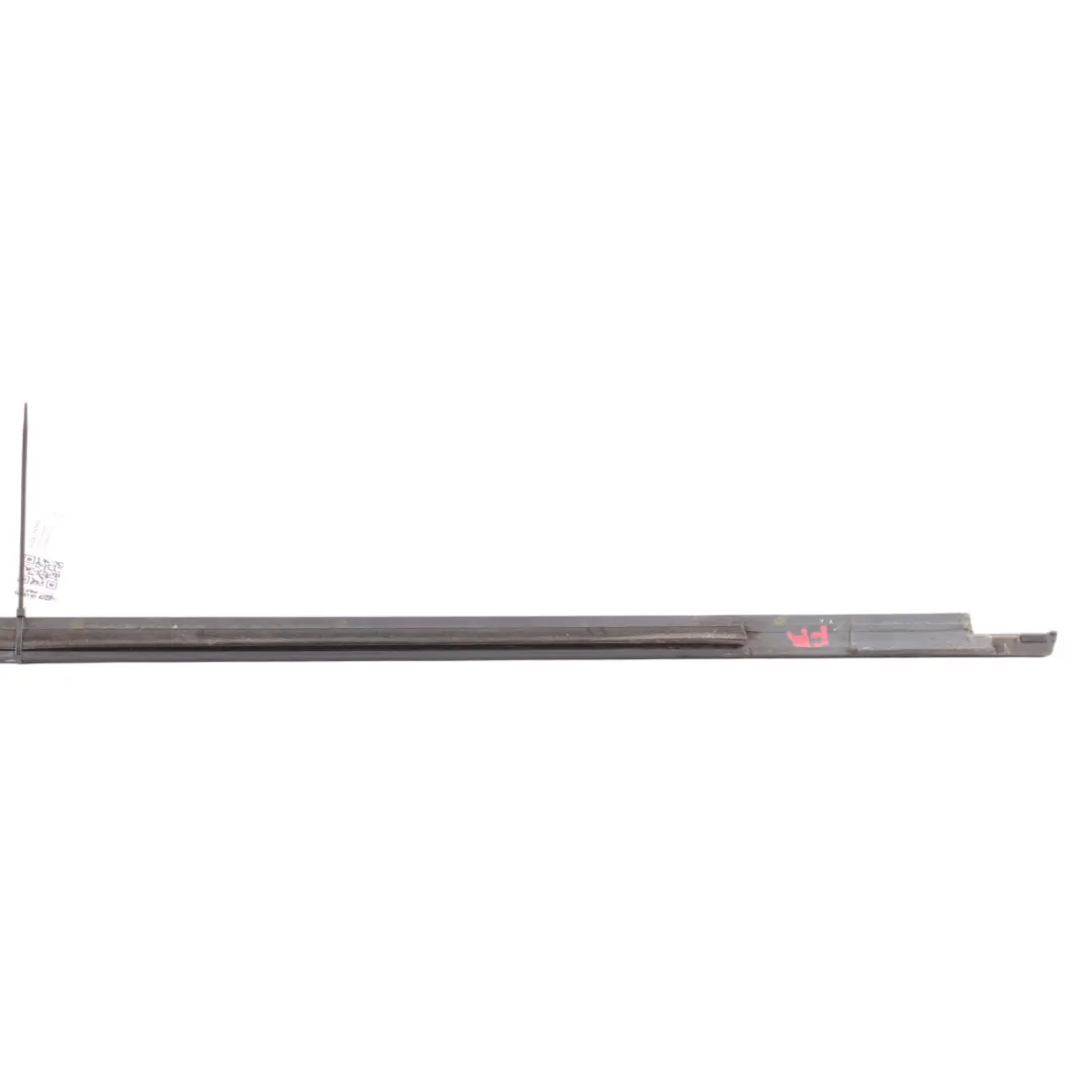 VW Volkswagen Sharan 7N Front Door Outer Weatherstrip Seal Right O/S - SKU 7N0837478D - Part number 7N0837478D