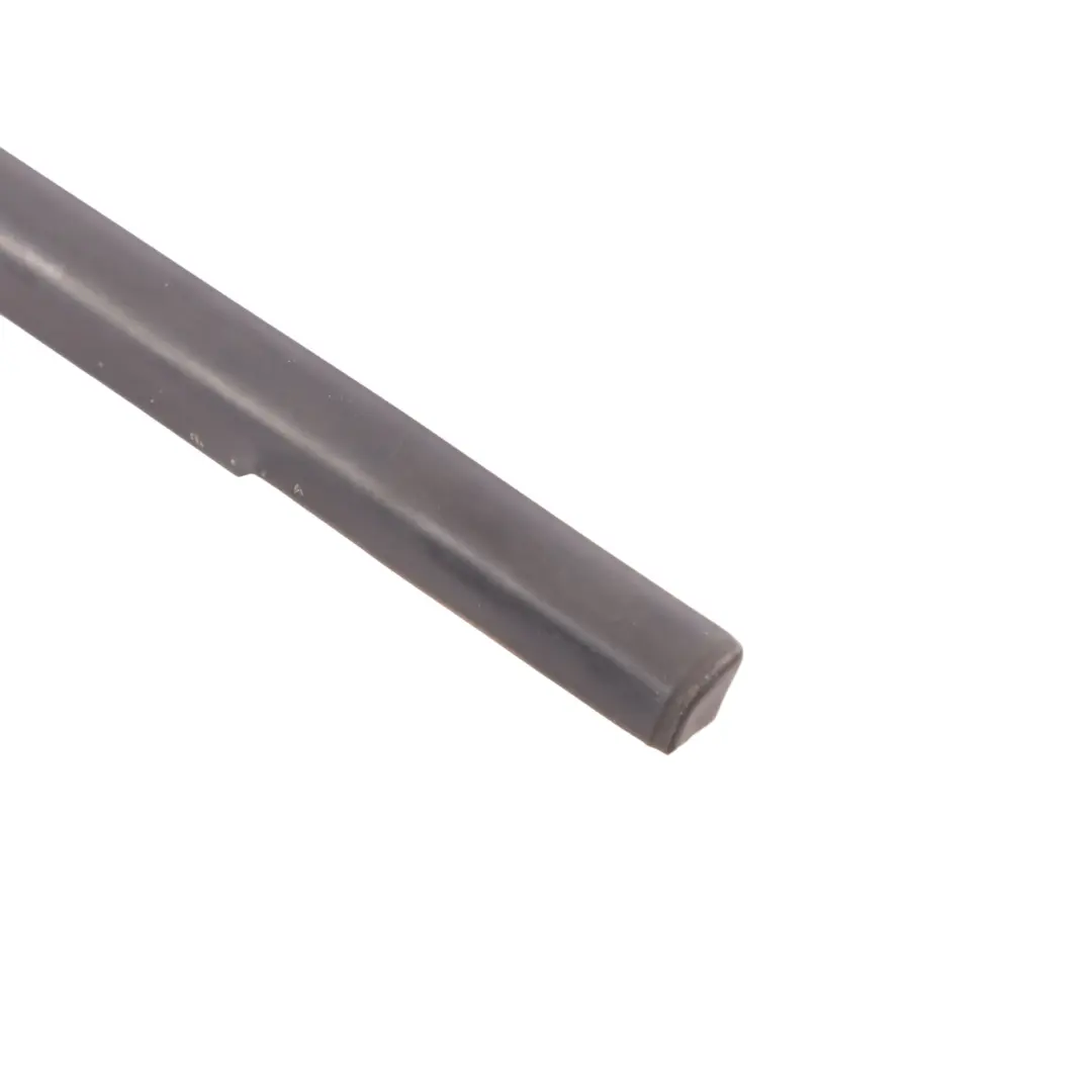 VW Volkswagen Sharan 7N Front Door Outer Weatherstrip Seal Right O/S - SKU 7N0837478D - Part number 7N0837478D