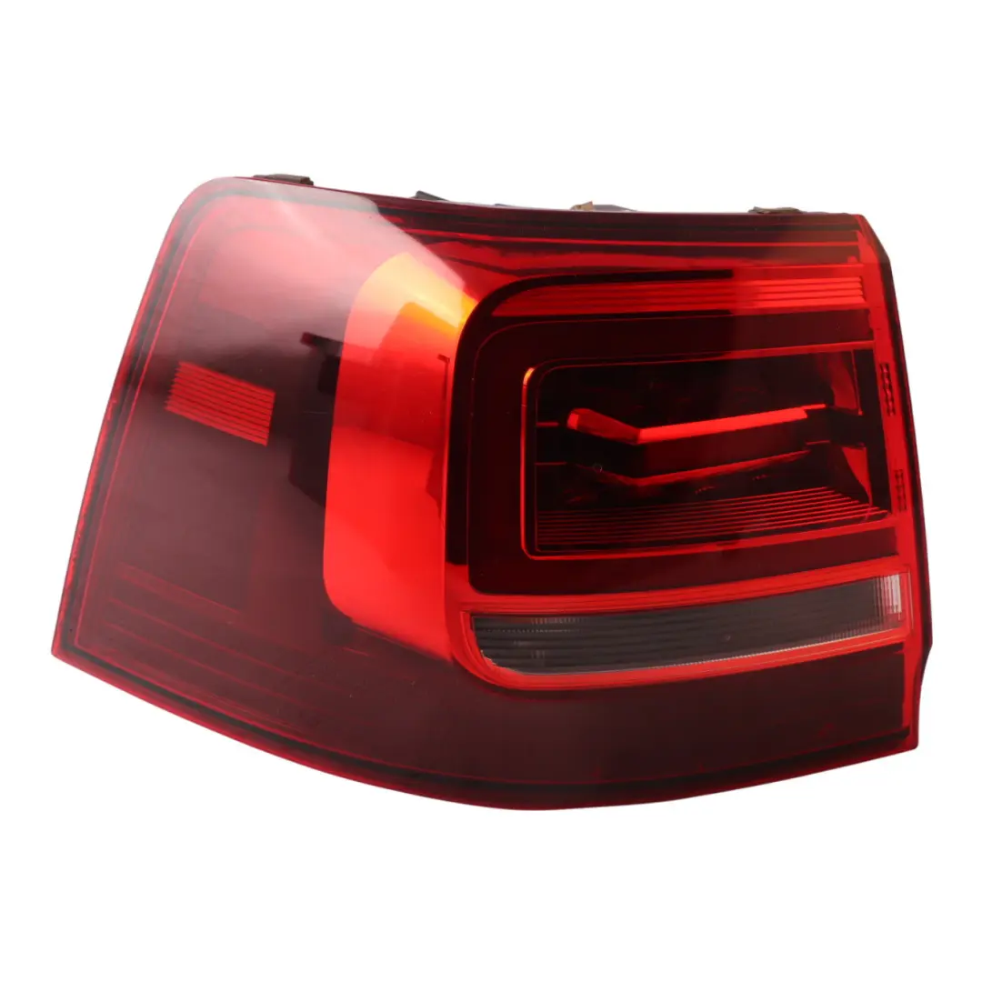 7N Rear Outer Tailgate LED Lamp Light Left N/S to Volkswagen Sharan with Part number 7N0945206 Volkswagen Sharan 7N Rear Outer Tailgate LED Lamp Light Left N/S - SKU 7N0945207 - Part number 7N0945206