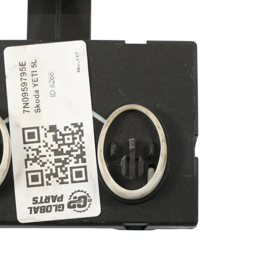 Skoda Yeti 5L Puerta Módulo ECU Unidad Trasera Izquierda Derecha - SKU 7N0959795E - Número de pieza 7N0959795E