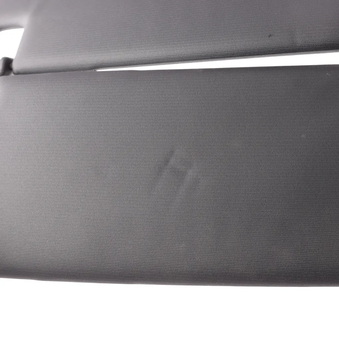 VW Touareg 7P Porsche Cayenne 92A Osłona Przeciwsłoneczna Lewa - SKU 7P0857551D - Numer Części 7P0857551D