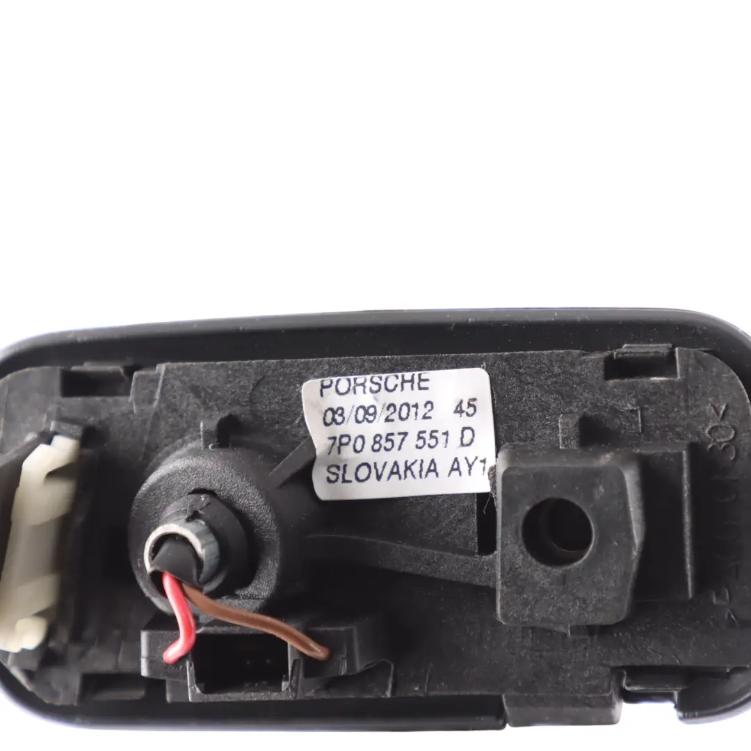 7P Porsche Cayenne 92A Sonnen Blende Links für VW Volkswagen Touareg mit Teilenummer 7P0857551D VW Volkswagen Touareg 7P Porsche Cayenne 92A Sonnen Blende Links - SKU 7P0857551D - Teilenummer 7P0857551D