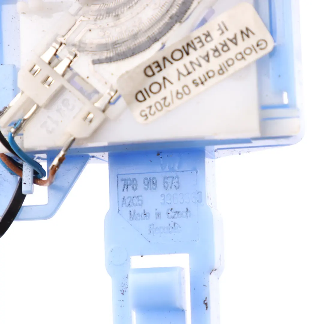 Gauge Left N/S Sender Control Unit TDI 7P0919673 to Porsche Cayenne 92A Fuel Tank with Part number 95862083101 Porsche Cayenne 92A Fuel Tank Gauge Left N/S Sender Control Unit TDI 7P0919673 - SKU 95862083101 - Part number 95862083101