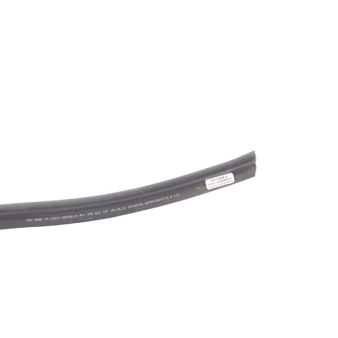 Bay Seal Weather Strip Gasket Front to Porsche Cayenne 92A Engine with Part number 7P5823737 Porsche Cayenne 92A Engine Bay Seal Weather Strip Gasket Front - SKU 7P5823737 - Part number 7P5823737