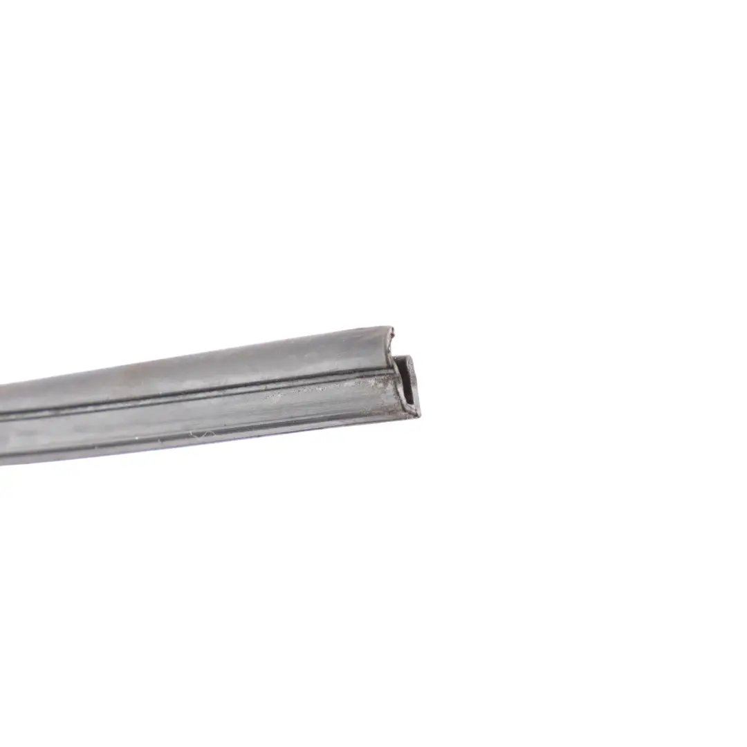 Porsche Cayenne 92A Porta Pilastro B C Guarnizione Posteriore Destra - SKU 7P5839474A - Numero di parte 7P5839474A