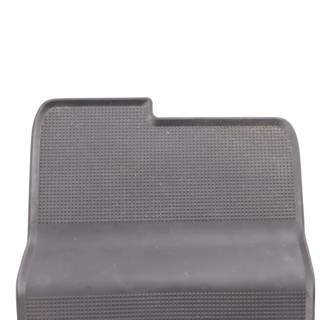 Porsche Cayenne 92A Mittelkonsole Ablagefach Einsatz Gummi - SKU 7P5863301 - Teilenummer 7P5863301