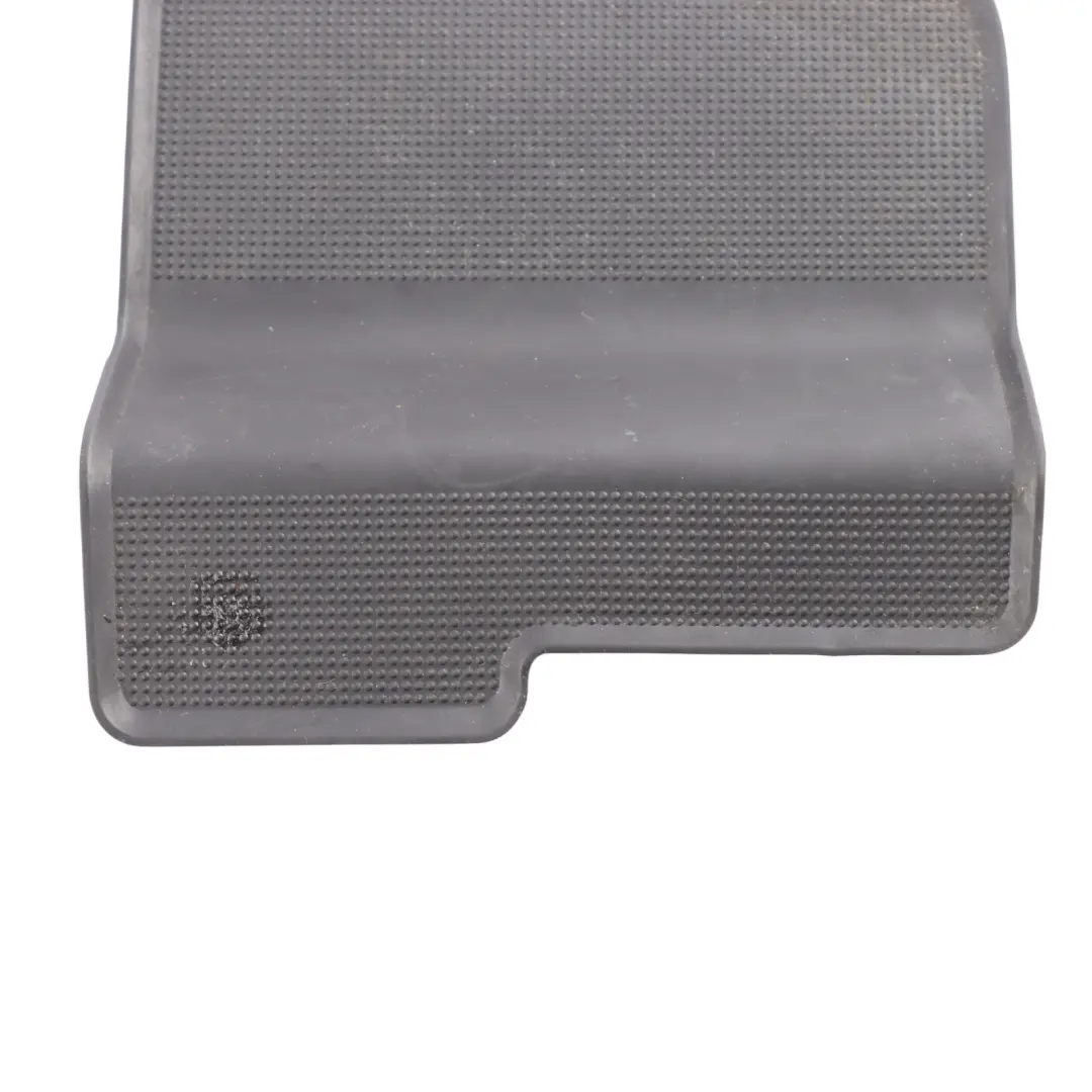 Porsche Cayenne 92A Insert Caoutchouc Rangement Console Centrale - SKU 7P5863301 - Numéro de pièce 7P5863301