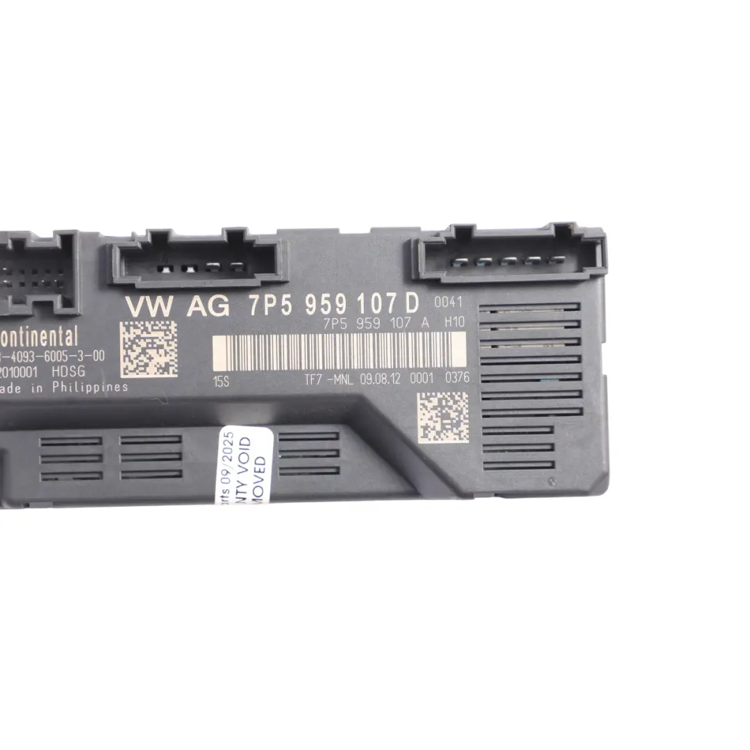 Control Module Unit to Porsche Cayenne 92A Rear Tailgate with Part number 7P5959107D Porsche Cayenne 92A Rear Tailgate Control Module Unit - SKU 7P5959107D - Part number 7P5959107D