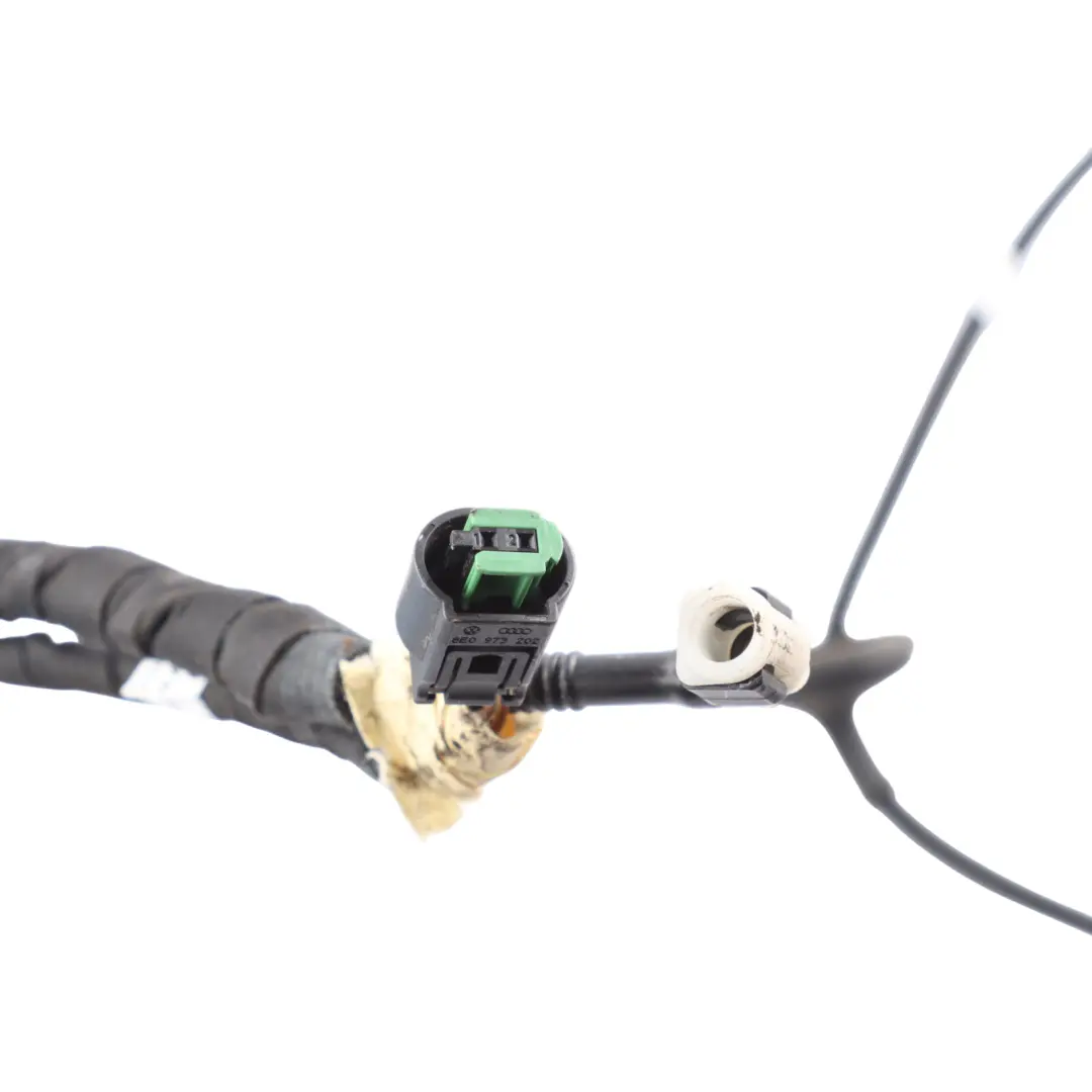 Heated Windscreen Washer Cable Wiring Harness to Porsche Cayenne 92A with Part number 7P5971204 Porsche Cayenne 92A Heated Windscreen Washer Cable Wiring Harness - SKU 7P5971204 - Part number 7P5971204