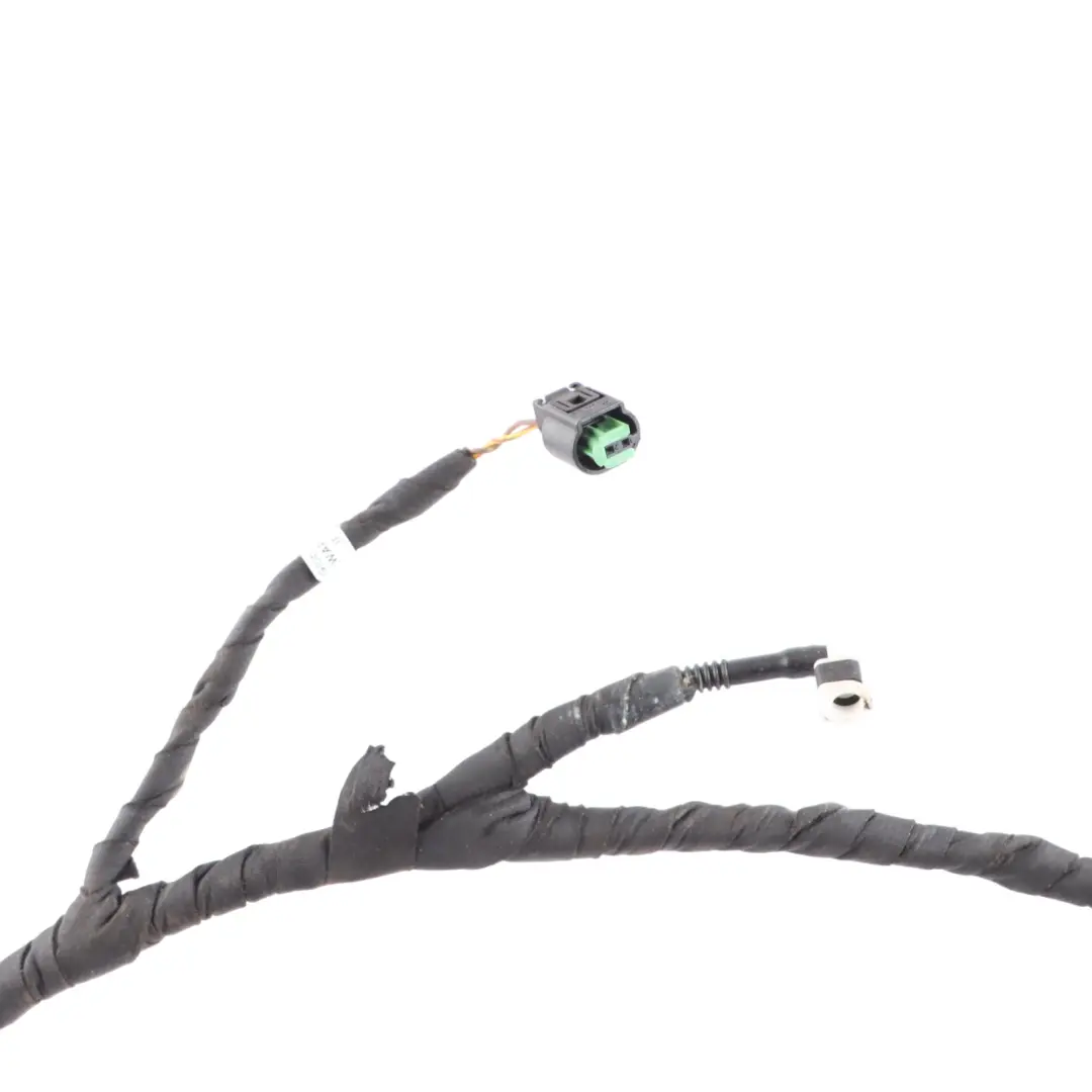 Heated Windscreen Washer Cable Wiring Harness to Porsche Cayenne 92A with Part number 7P5971204 Porsche Cayenne 92A Heated Windscreen Washer Cable Wiring Harness - SKU 7P5971204 - Part number 7P5971204