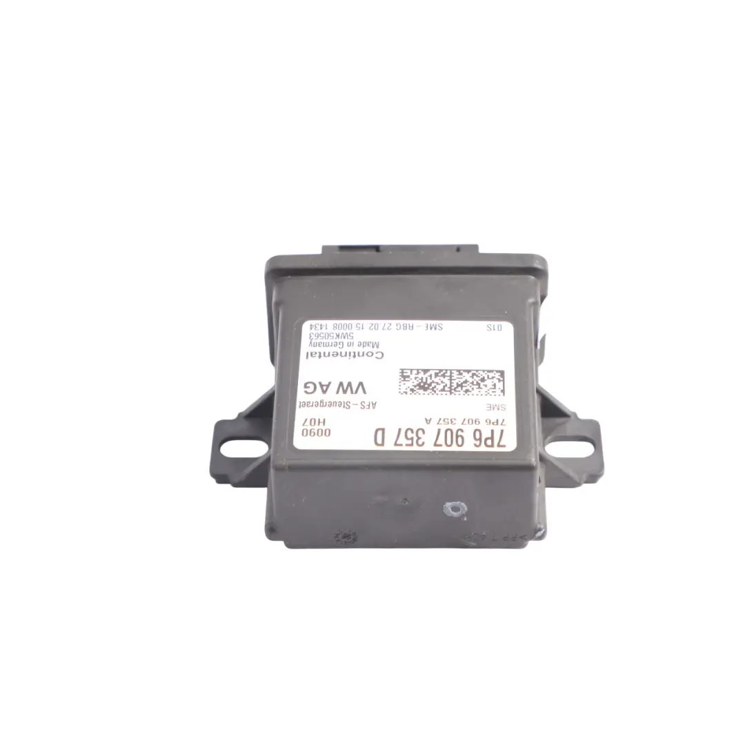 ECU Moduł Sterownik Świateł Reflektorów 7P6907357D do Volkswagen Golf Mk7 o numerze 7P6907357B Volkswagen Golf Mk7 ECU Moduł Sterownik Świateł Reflektorów 7P6907357D - SKU 7P6907357B - Numer Części 7P6907357B