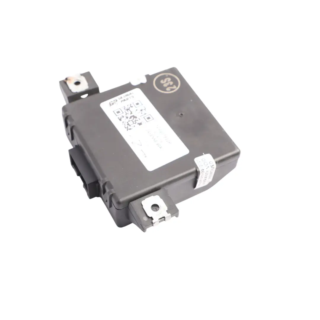 Gateway Control Module Unit to Porsche Cayenne 92A with Part number 7PP907530P Porsche Cayenne 92A Gateway Control Module Unit - SKU 7PP907530P - Part number 7PP907530P