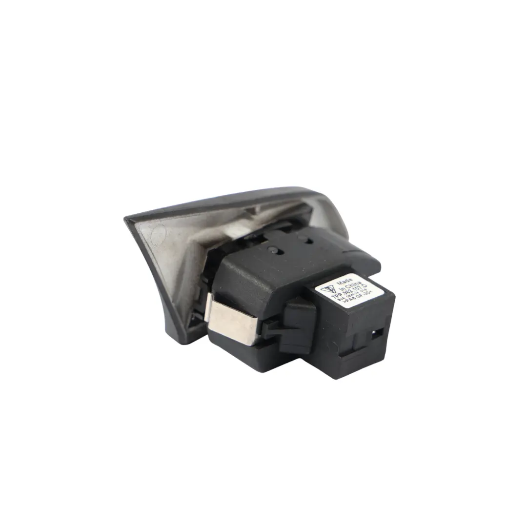 Central Door Lock Locking Switch Button Left N/S to Porsche Cayenne 92A with Part number 7PP962107D Porsche Cayenne 92A Central Door Lock Locking Switch Button Left N/S - SKU 7PP962107D - Part number 7PP962107D
