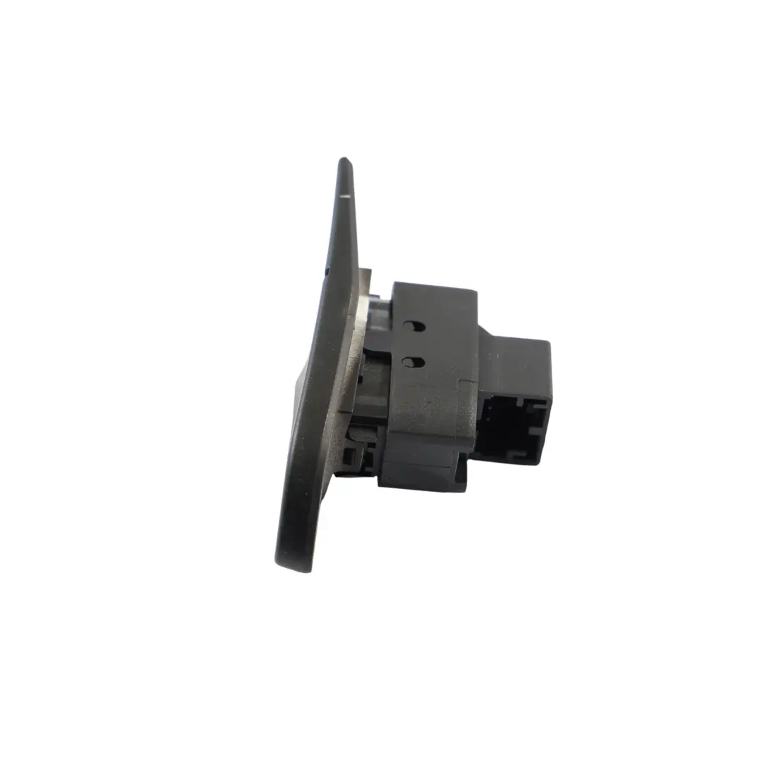 Porsche Cayenne 92A Central Door Lock Locking Switch Button Right O/S - SKU 7PP962107E - Part number 7PP962107E