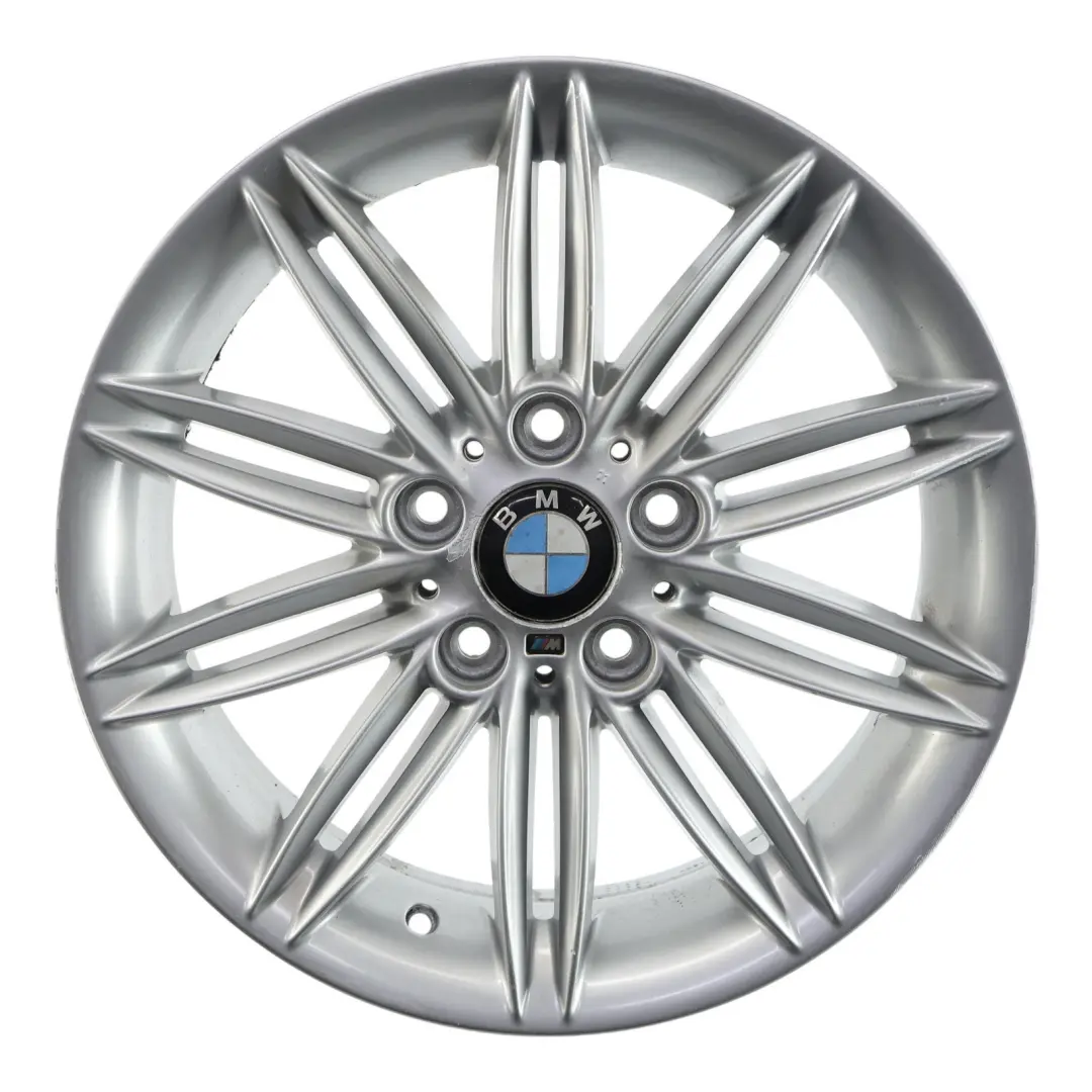 Felga Aluminiowa Srebrna 17" 7J ET:47 do BMW E81 E87 o numerze 8036937 BMW E81 E87 Felga Aluminiowa Srebrna 17" 7J ET:47 - SKU 8036937-6 - Numer Części 8036937