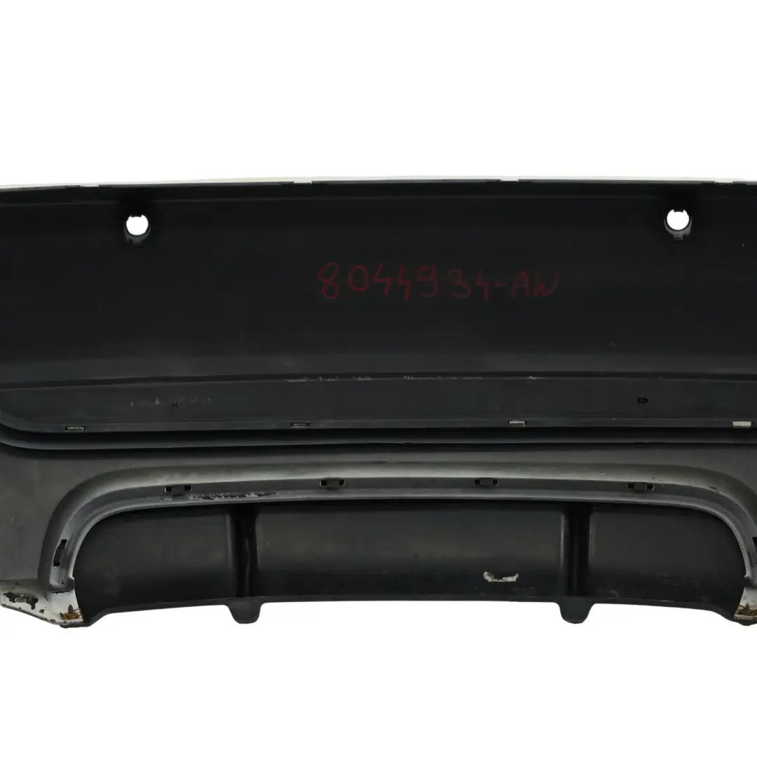 Zderzak Tylny M Sport Alpinweiss 3 Biały - 300 do BMW E92 E93 o numerze 8044934 BMW E92 E93 Zderzak Tylny M Sport Alpinweiss 3 Biały - 300 - SKU 8044934-AW - Numer Części 8044934