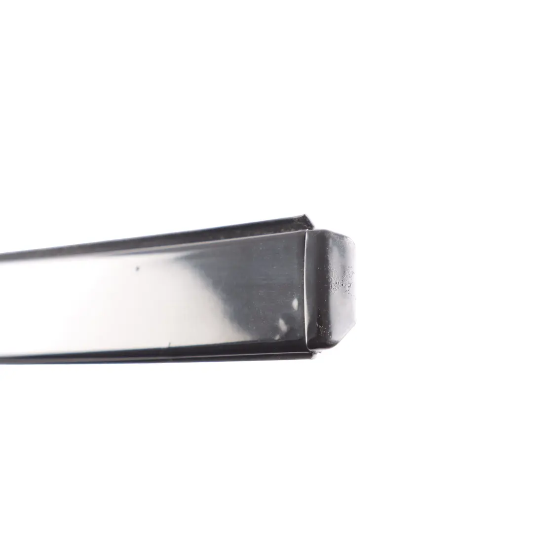 Roof Moulding Strip Gutter Trim Panel Right O/S Schwarz 2 to BMW F80 M3 with Part number 8061444 BMW F80 M3 Roof Moulding Strip Gutter Trim Panel Right O/S Schwarz 2 - SKU 8061444 - Part number 8061444