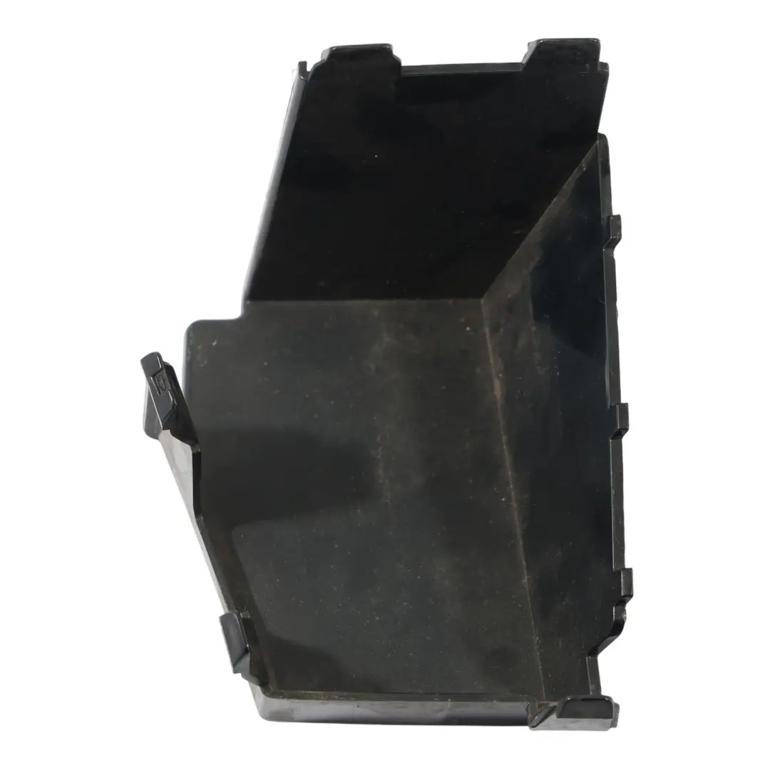 BMW F40 Przednia Prawa Pokrywa Kanału Wlotu Powietrza Prawa 8070940 - SKU 8070944 - Numer Części 8070944