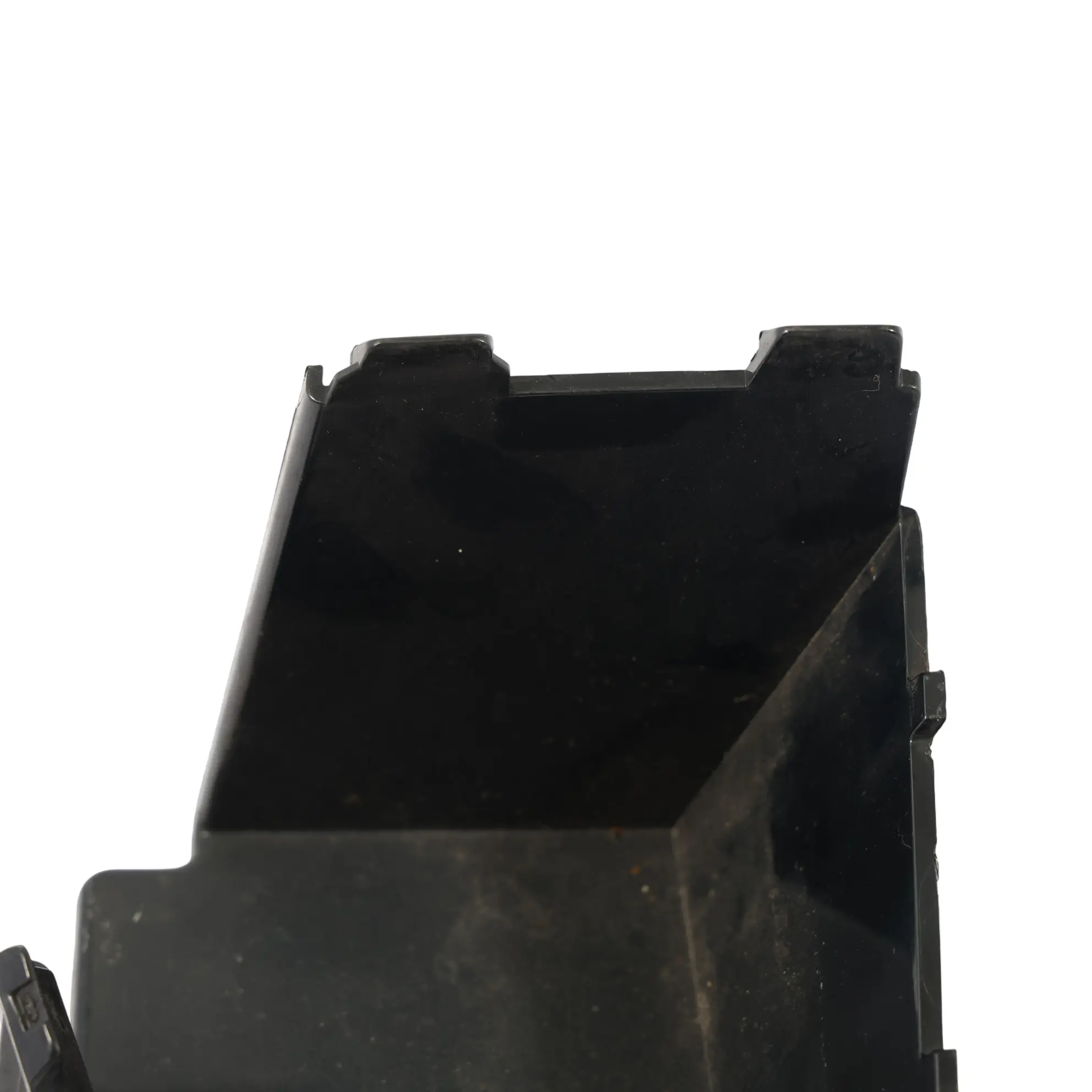 BMW F40 Przednia Prawa Pokrywa Kanału Wlotu Powietrza Prawa 8070940