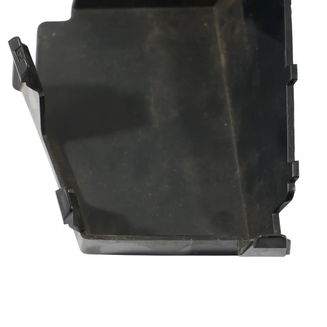 BMW F40 Przednia Prawa Pokrywa Kanału Wlotu Powietrza Prawa 8070940 - SKU 8070944 - Numer Części 8070944