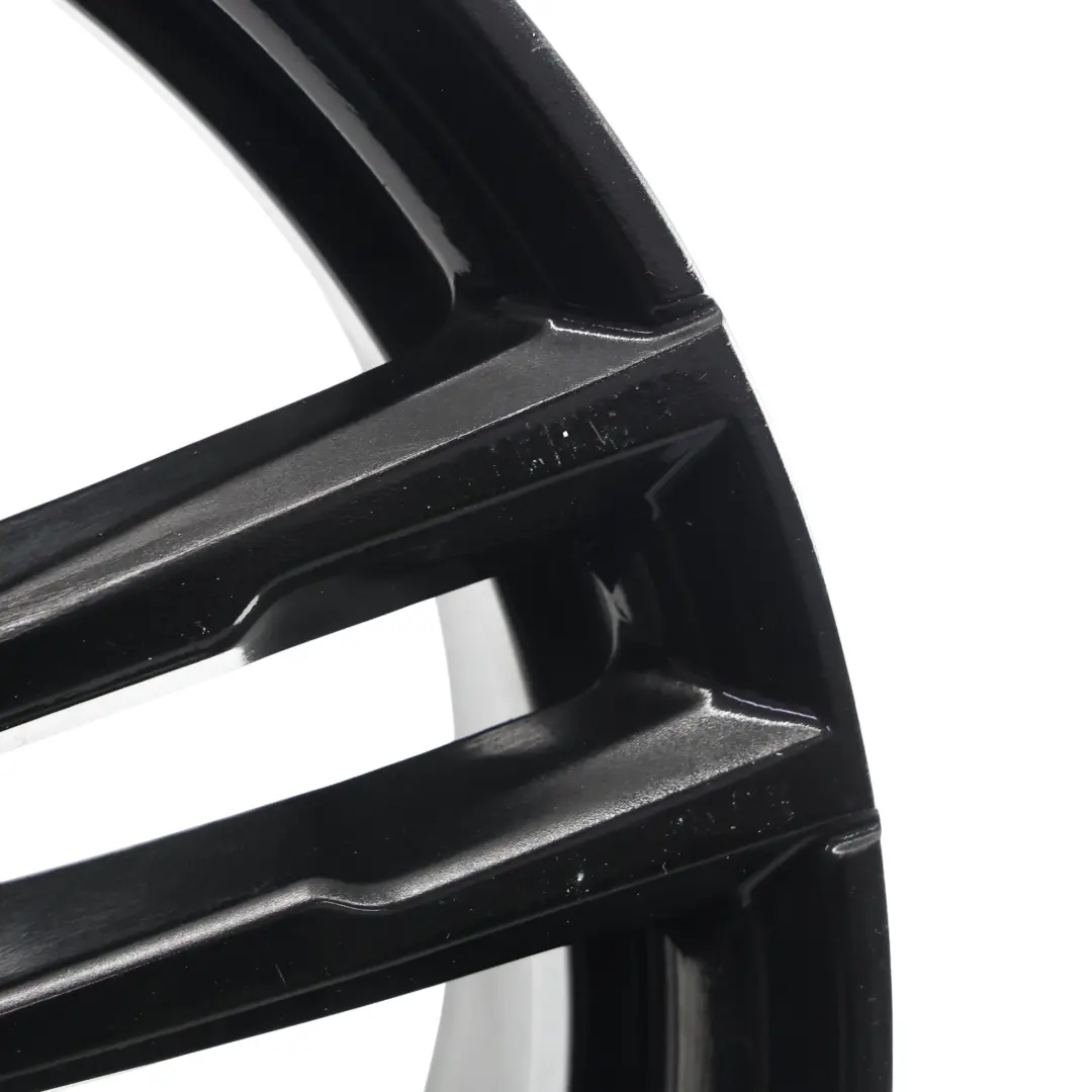 BMW F20 F21 Llanta Aleación Negra Trasera 18" 8J ET:52 M Doble Radio 719 - SKU 8074186-3 - Número de pieza 8074186