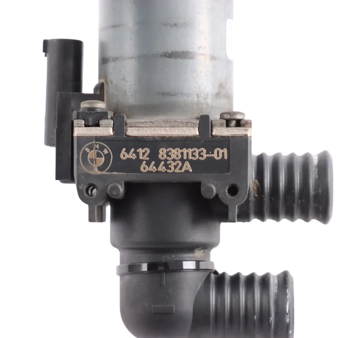 Coolant Heater Shut Off Valve to BMW X5 E53 with Part number 8381133 BMW X5 E53 Coolant Heater Shut Off Valve - SKU 8381133 - Part number 8381133