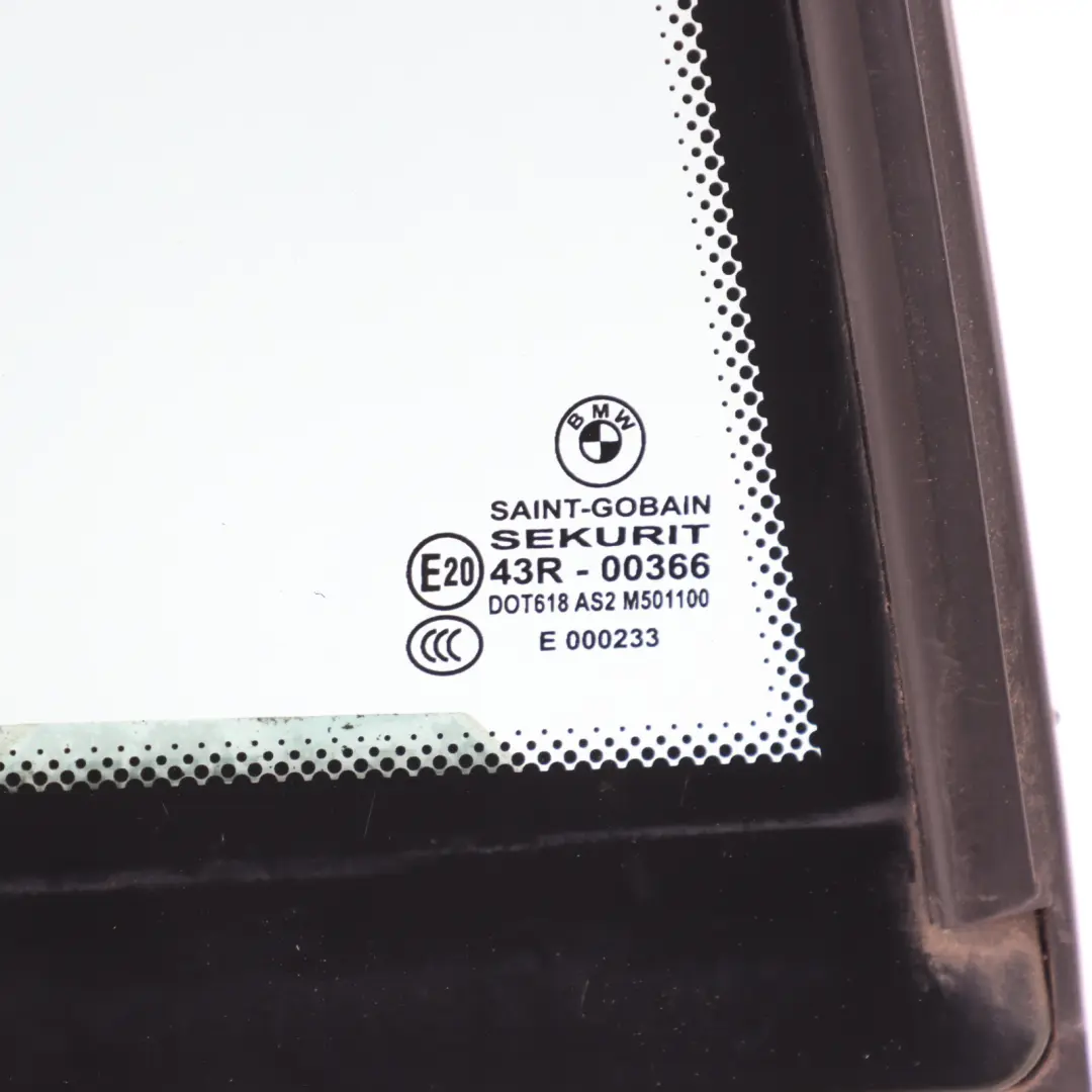 Window Side Glass Door Fixed Glazing Green Right O/S AS2 to BMW X5 E53 Rear with Part number 8408424 BMW X5 E53 Rear Window Side Glass Door Fixed Glazing Green Right O/S AS2 - SKU 8408424 - Part number 8408424