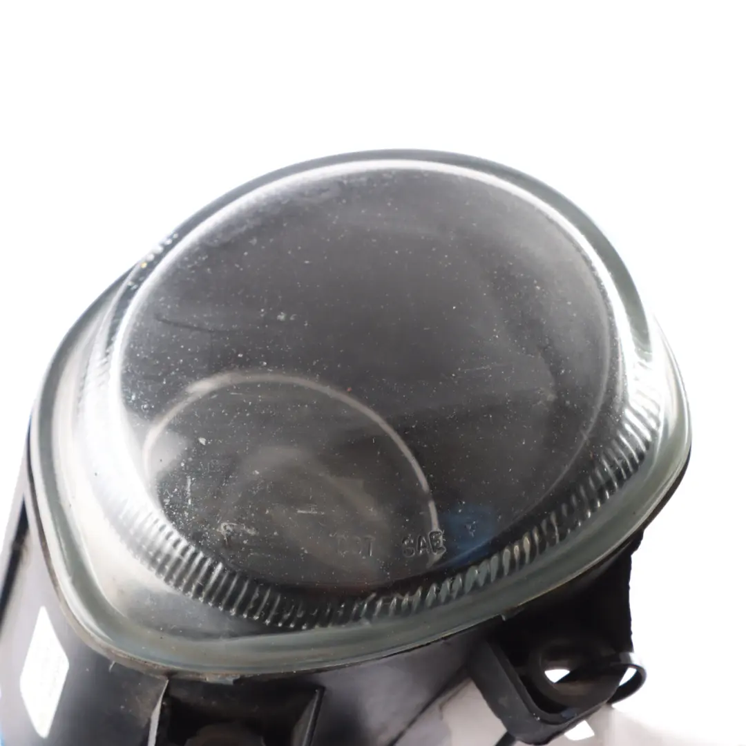 Luces Antiniebla Lado Conductor Derecha para BMW X5 E53 con número de pieza 8409026 BMW X5 E53 Luces Antiniebla Lado Conductor Derecha - SKU 8409026 - Número de pieza 8409026