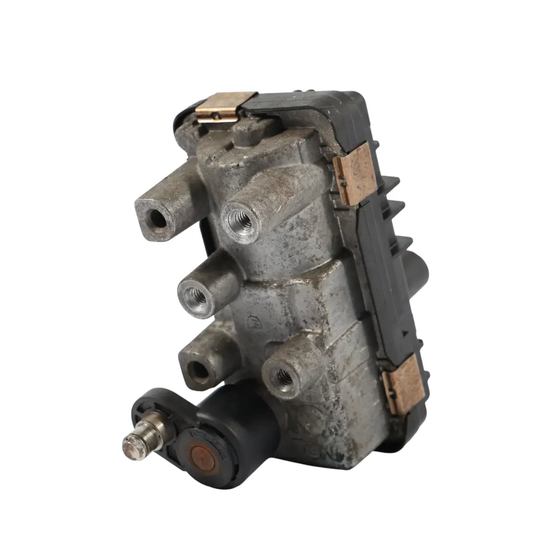 Turbocompressore Attuatore B37 Motore 8514266 per BMW F45 F46 Mini F55 F56 con numero di parte 8513652 BMW F45 F46 Mini F55 F56 Turbocompressore Attuatore B37 Motore 8514266 - SKU 8513652-5 - Numero di parte 8513652