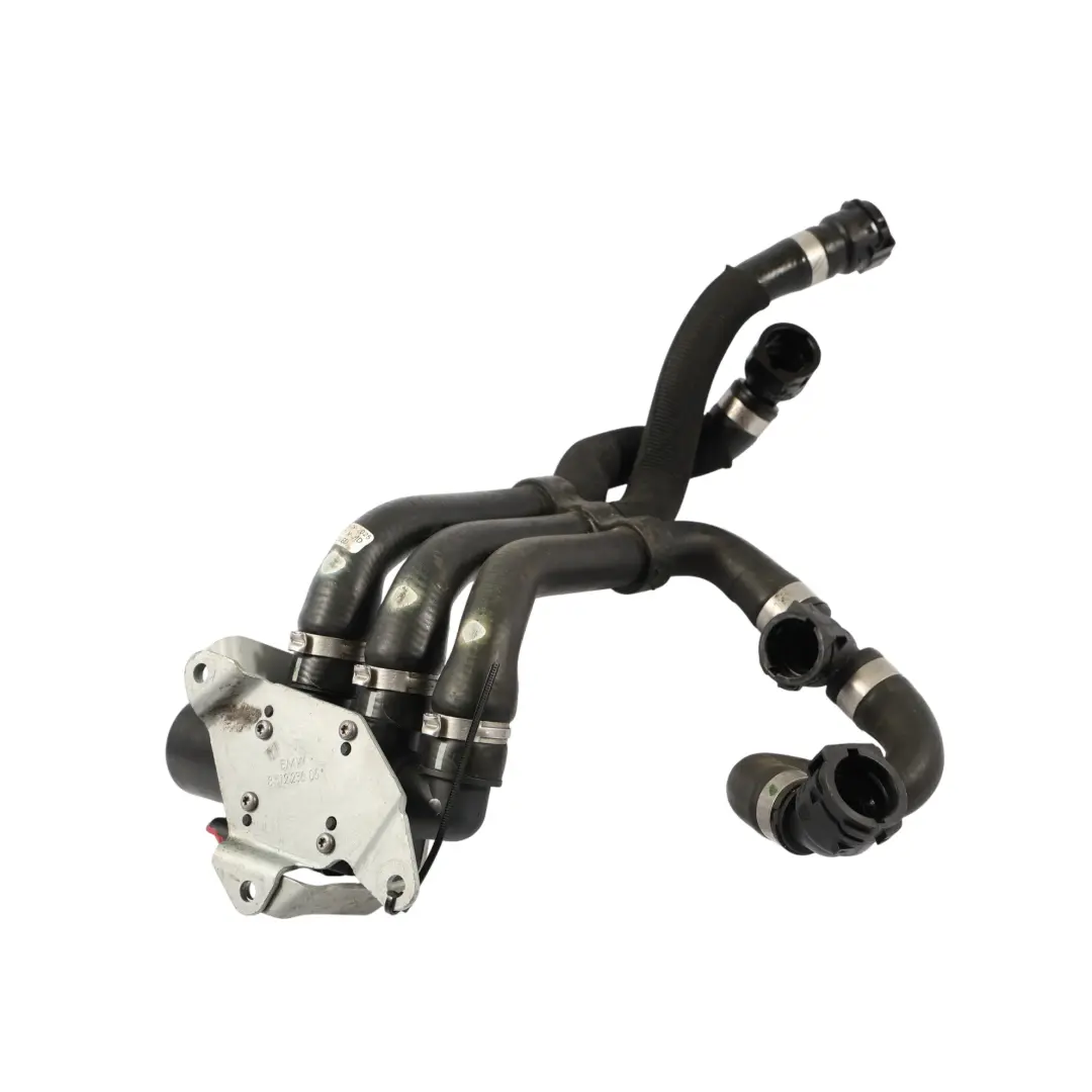 BMW F20 F30 LCI F32 Zawór Wody Rura Waż Chłodzenie Silnika B47 - SKU 8572508-3 - Numer Części 8572508