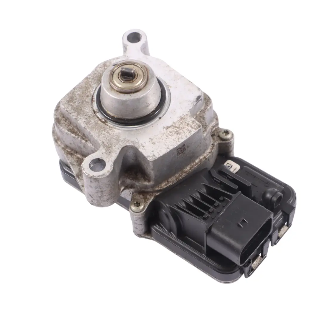 Modulo Scatola Transfer Case Attuatore Motore per BMW F10 F11 F20 F30 F25 con numero di parte 8643153 BMW F10 F11 F20 F30 F25 Modulo Scatola Transfer Case Attuatore Motore - SKU 8643153 - Numero di parte 8643153