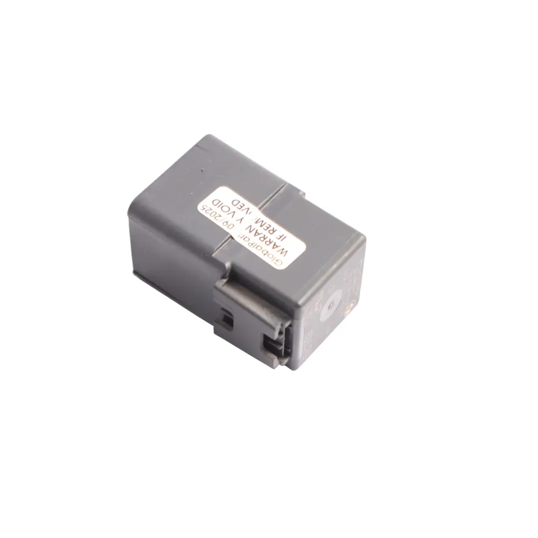 F74 F78 G30 G31 G32 G70 Relay Unit to BMW F40 F44 F70 with Part number 8704670 BMW F40 F44 F70 F74 F78 G30 G31 G32 G70 Relay Unit - SKU 8704670 - Part number 8704670