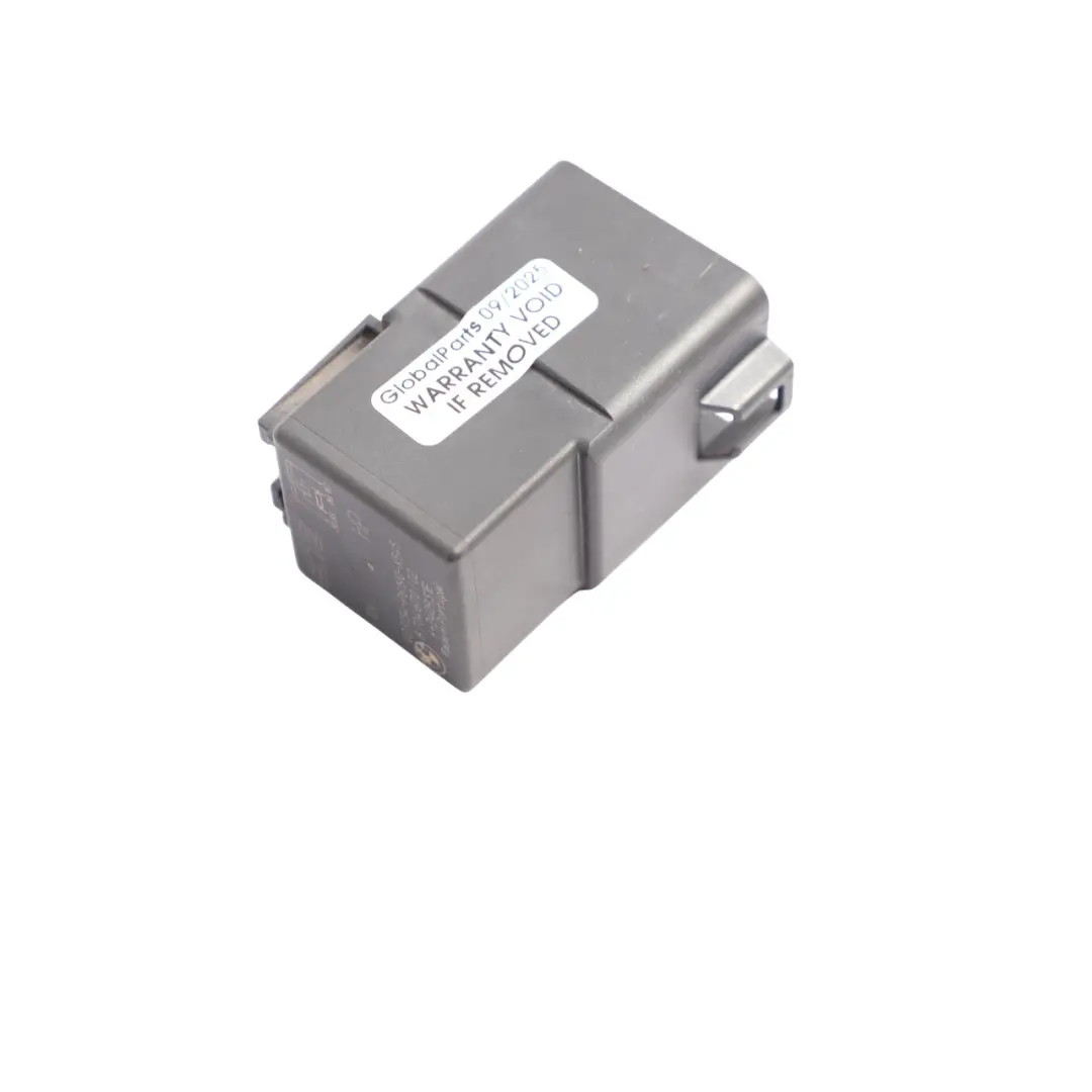 F74 F78 G30 G31 G32 G70 Relay Unit to BMW F40 F44 F70 with Part number 8704670 BMW F40 F44 F70 F74 F78 G30 G31 G32 G70 Relay Unit - SKU 8704670 - Part number 8704670