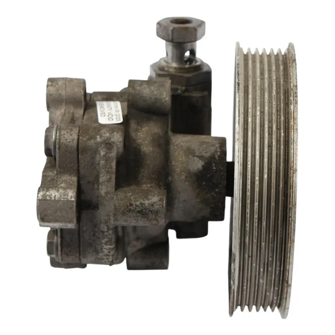 Pompa Wspomagania Kierownicy Benzyna 2.0 TFSI do Audi A4 B7 o numerze 8E0145153J Audi A4 B7 Pompa Wspomagania Kierownicy Benzyna 2.0 TFSI - SKU 8E0145153J - Numer Części 8E0145153J