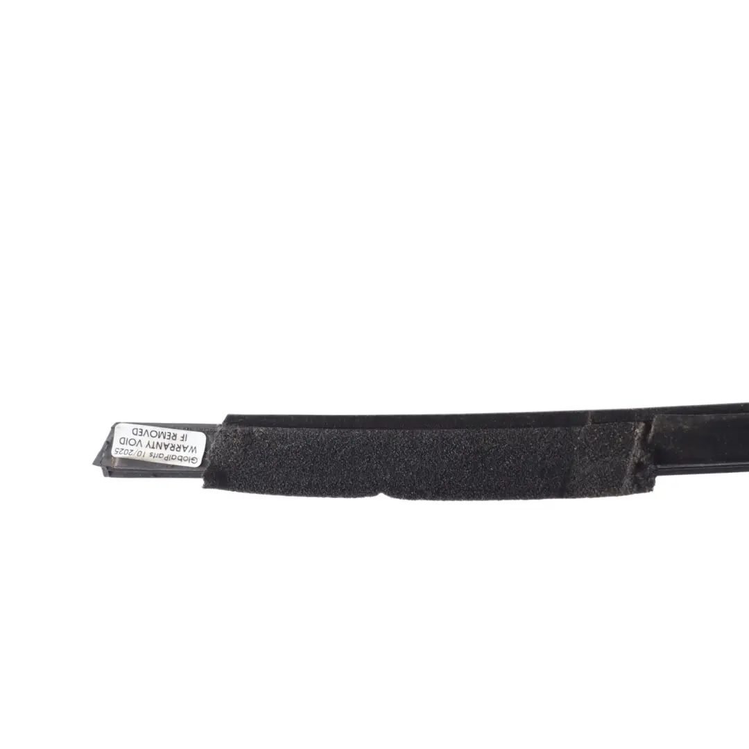 Front Door Window Aperture Seal Gasket Strip Right O/S to Audi A4 B7 with Part number 8E0837478C Audi A4 B7 Front Door Window Aperture Seal Gasket Strip Right O/S - SKU 8E0837478C - Part number 8E0837478C