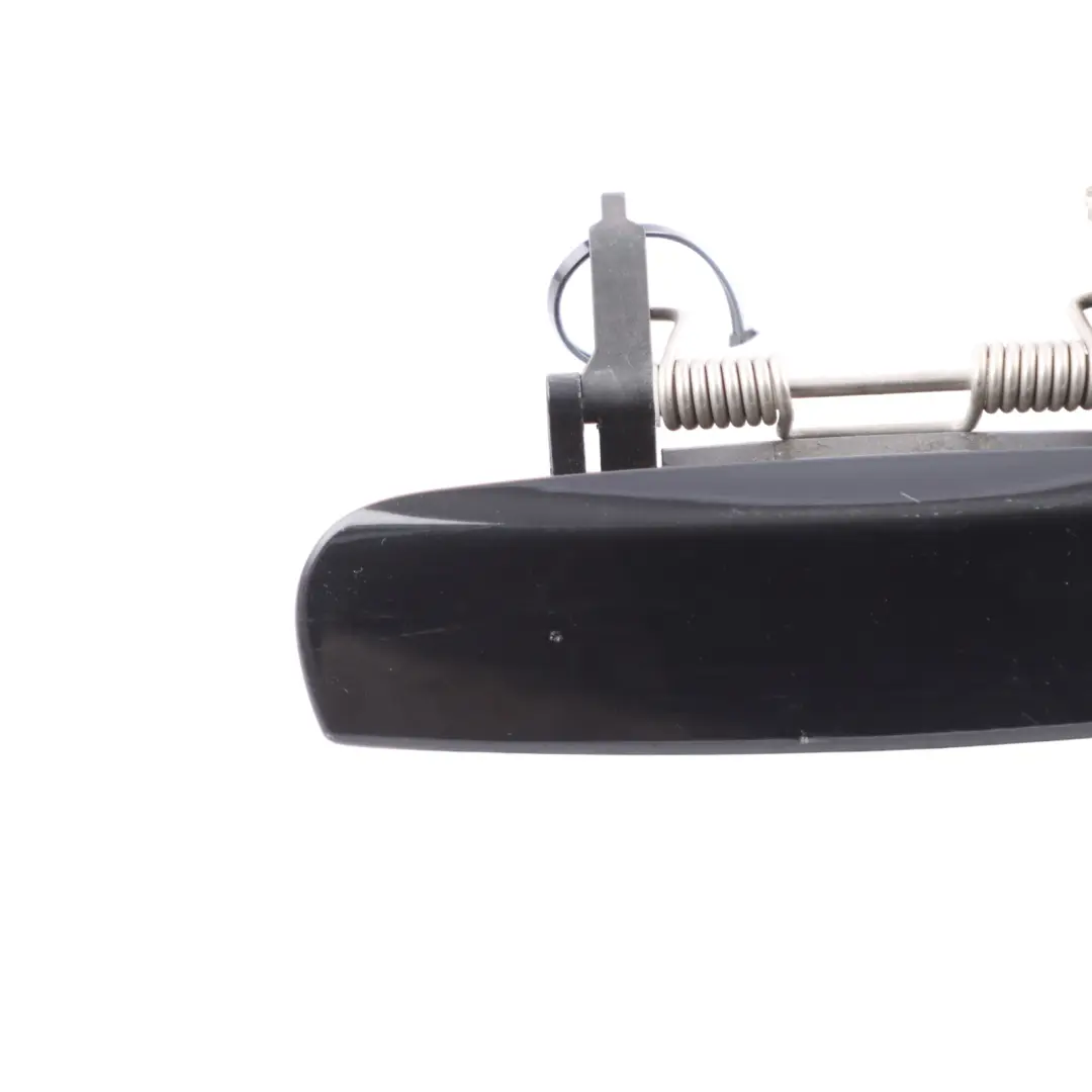 Asidero Audi A3 8P A4 B7 Puerta Trasera Derecha Phantom Negro - Z9Y para con número de pieza 8E0839207 Asidero Audi A3 8P A4 B7 Puerta Trasera Derecha Phantom Negro - Z9Y - SKU 8E0839207-PHB - Número de pieza 8E0839207