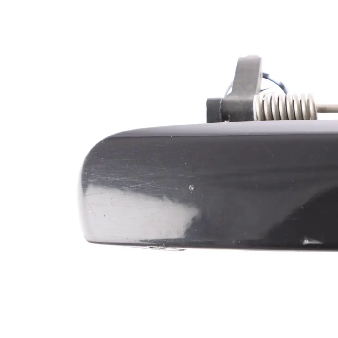 Maniglia Porta Posteriore Destra Phantom Black - Z9Y per Audi A3 8P A4 B7 con numero di parte 8E0839207 Audi A3 8P A4 B7 Maniglia Porta Posteriore Destra Phantom Black - Z9Y - SKU 8E0839207-PHB - Numero di parte 8E0839207