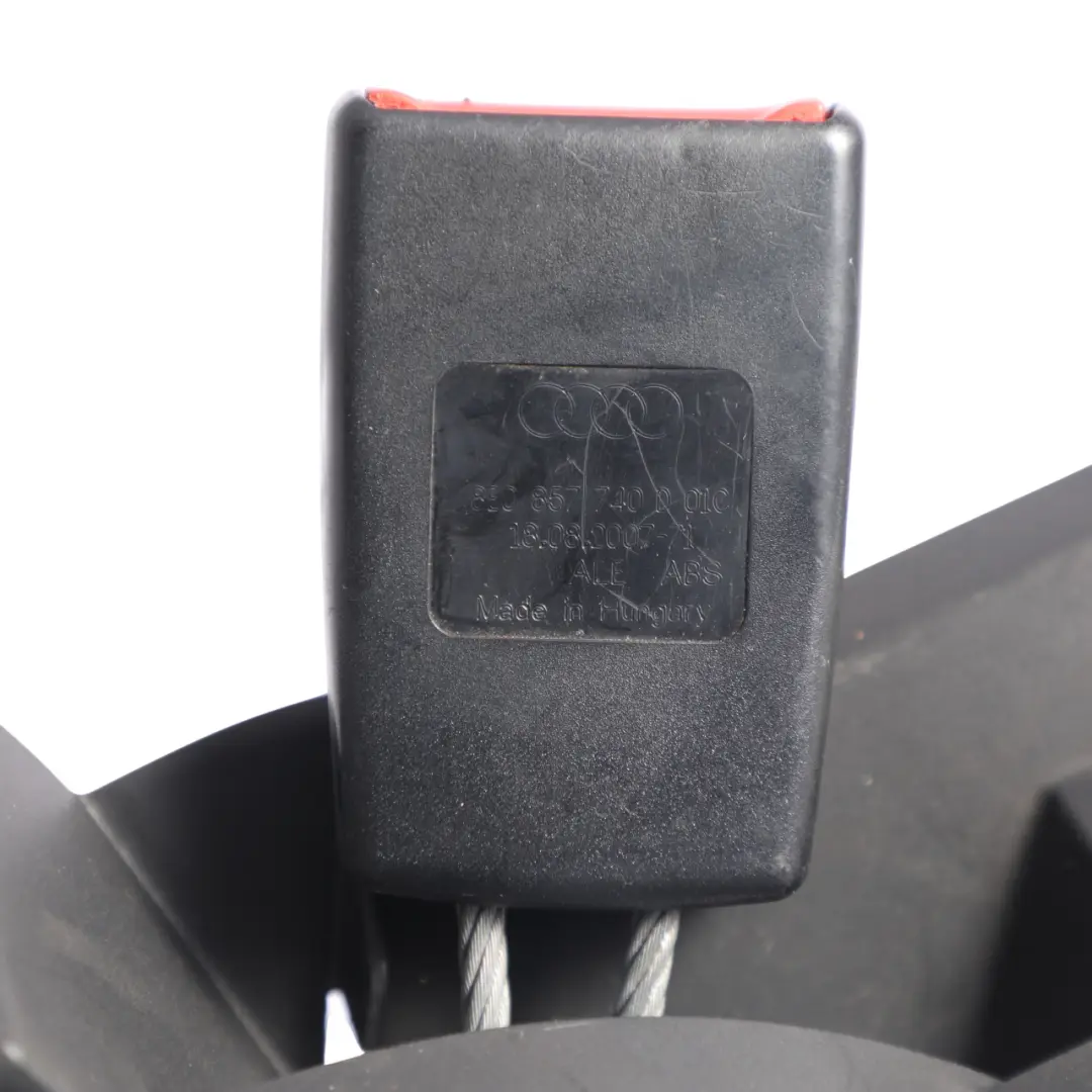 Belt Buckle Lower Belt Rear Right O/S Latch 8E0857740D to Audi A4 B7 Seat with Part number 8E0857798A Audi A4 B7 Seat Belt Buckle Lower Belt Rear Right O/S Latch 8E0857740D - SKU 8E0857798A - Part number 8E0857798A