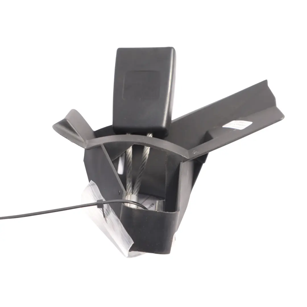 Belt Buckle Lower Belt Rear Right O/S Latch 8E0857740D to Audi A4 B7 Seat with Part number 8E0857798A Audi A4 B7 Seat Belt Buckle Lower Belt Rear Right O/S Latch 8E0857740D - SKU 8E0857798A - Part number 8E0857798A